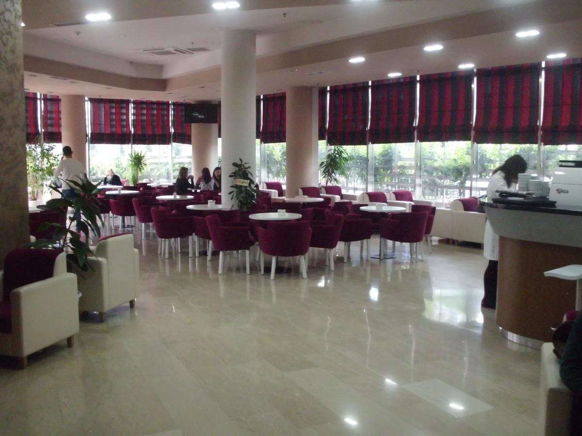 Hotel Terminal 3*
